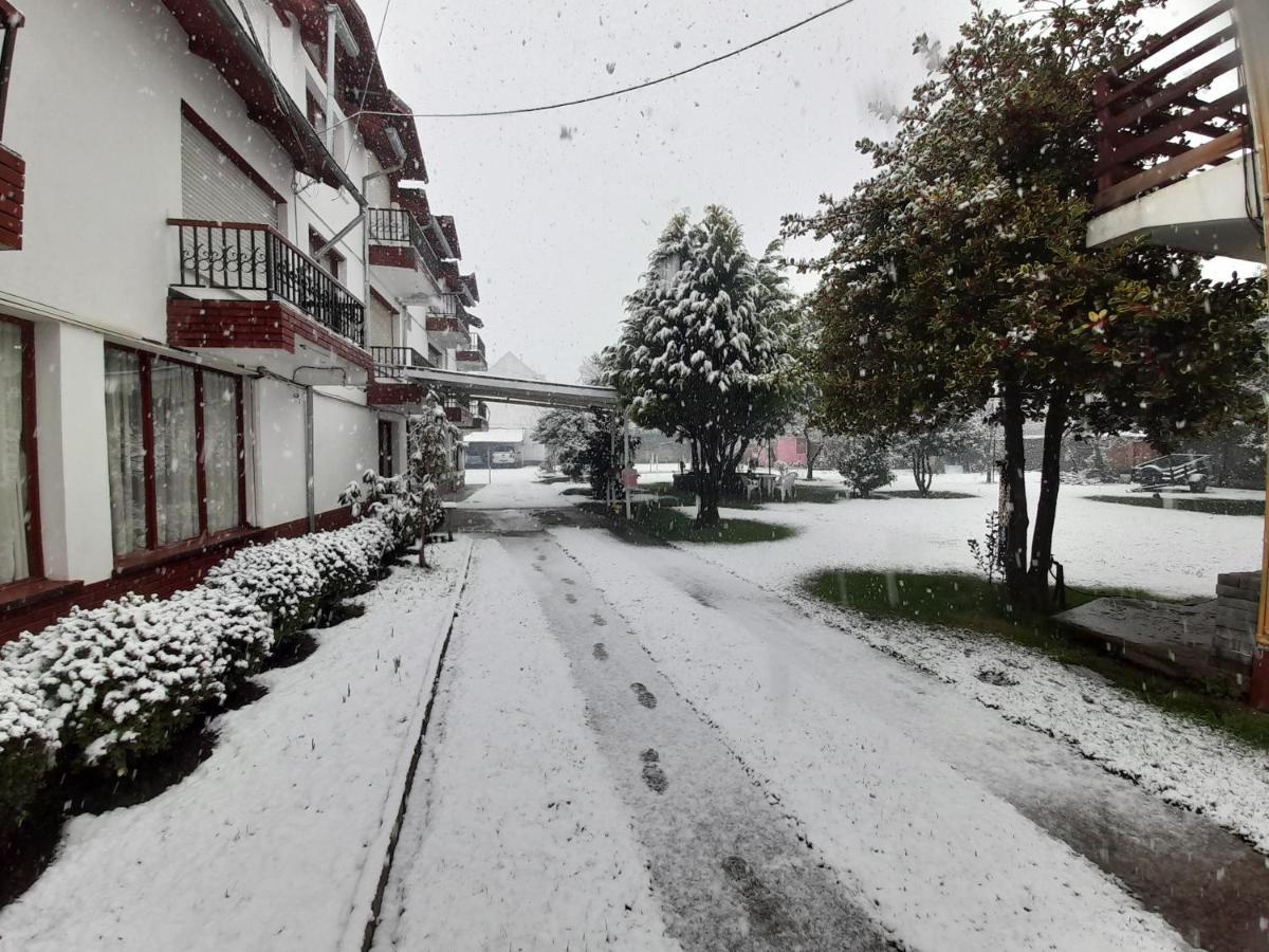 Hotel Luz De Luna El Bolsón Dış mekan fotoğraf